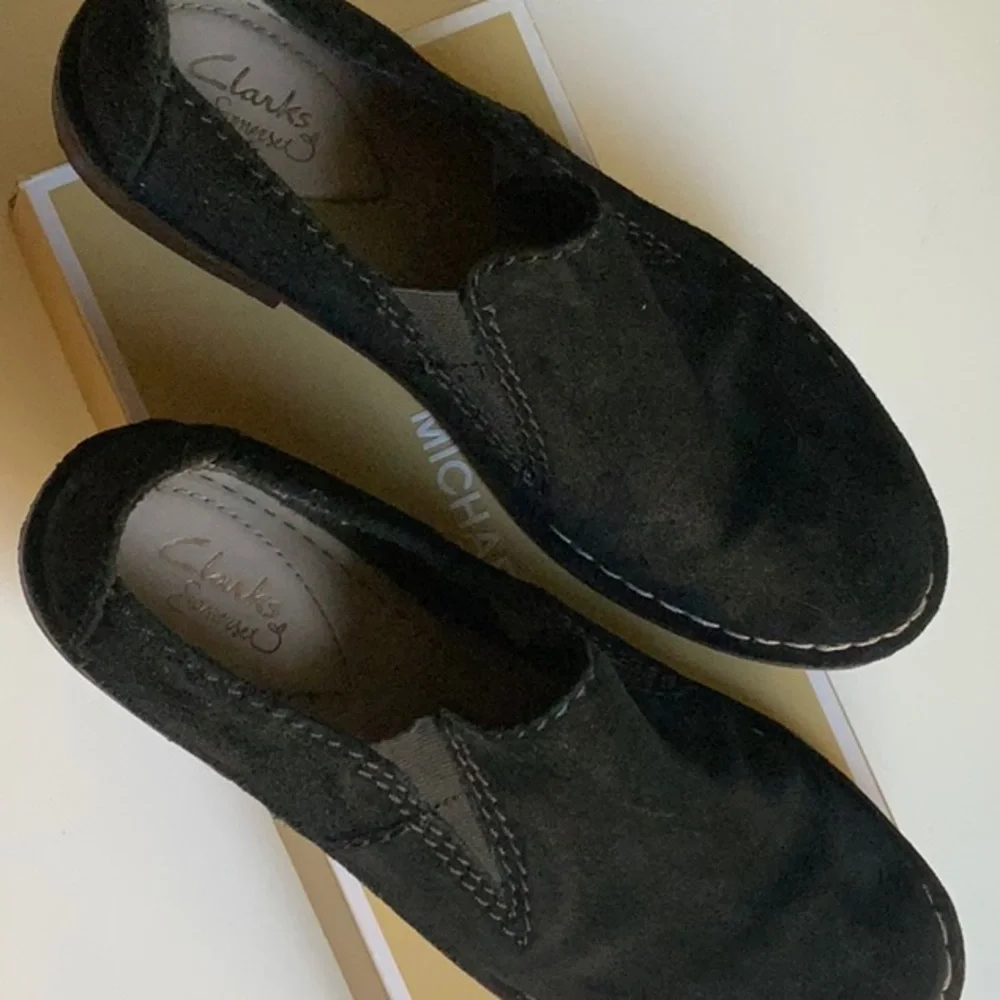 Shoes - Picture 2 of 2